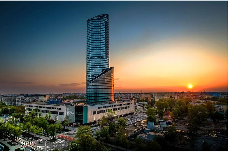 Sky Tower Wrocław — Rhino utility monitoring